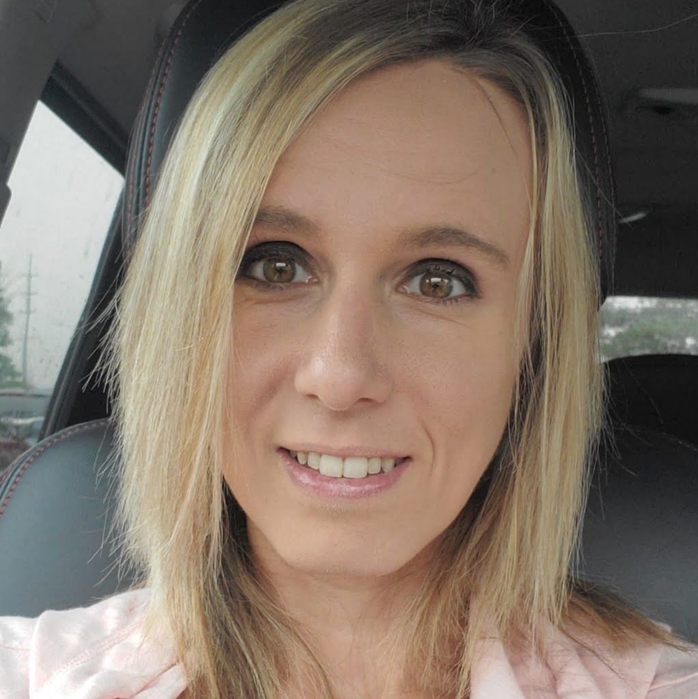Meet your Posher, Tonia